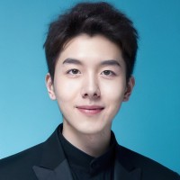 Zachary Zhou
