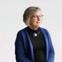 Lucy Vinke