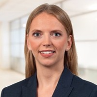Dr. Ulrike Von Paris, Ll.M