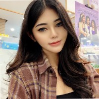 Ester Liem