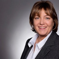 Angela Pollinger-Mander