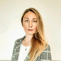 Elena U.