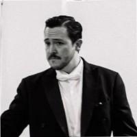 Aaron Saenz