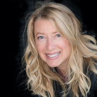 HOLLY SHANNON