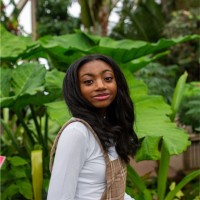 Simone Wallace