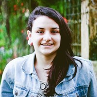 Ana Carolina Reinert