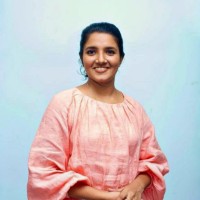 Sowmiha Vadivel