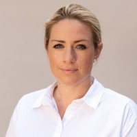 Jennifer Thiel