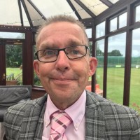 Neil Tomlinson