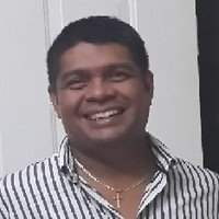 Fermín Pérez (Plastiglas)