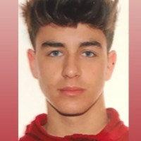 Izan Mena