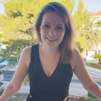 Rianne V.