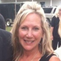 Julie Mayes