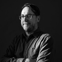 Aaron Lazar