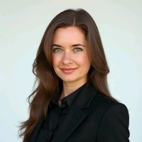 Dasha Alaniz, Cpa