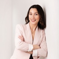 Renate Ü.