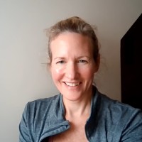 Kristen Bergman Flores