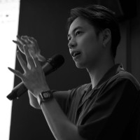 Webber W. Lo