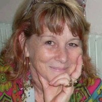 Evelyne HELLE