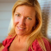 Sandi Pearce