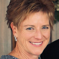 Lynn Kundravi