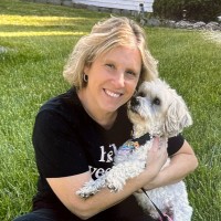 Staci J Magee