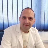 Vlada Nikolić