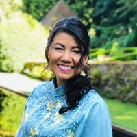 Cecelia Thuhao Van