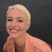 Tori Keenan-Zelt
