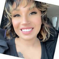 Elissa Cruz