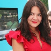 Лиза Логинова