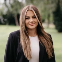 Julia Vanessa Buser