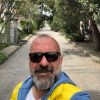 Dr. Nejat Çakmak