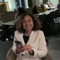 Elaine Bezemer