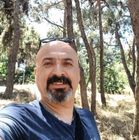 Turan Akdağ