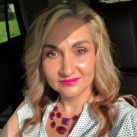 Sandra M Lopez