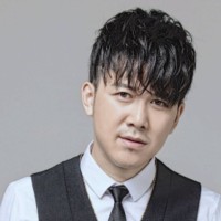 关思源