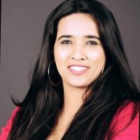 Rebeca Andrades