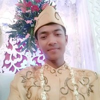 anwar muzaelana