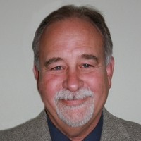 Les Baker