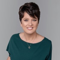 Debbie Hill