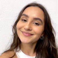 Victória Duzzi