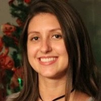 Any Caroliny Figueira