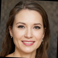 Anna Elliott
