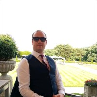 Iain Dobbs