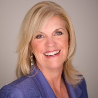 Gail Curry