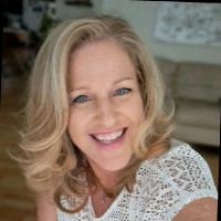 Catherine Dubé