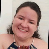 Nara Salles Santos