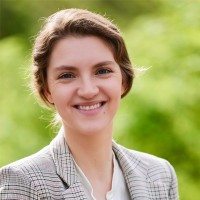 Dr. Carolin Pfanne-Oertwich