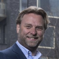 Robert Bakker